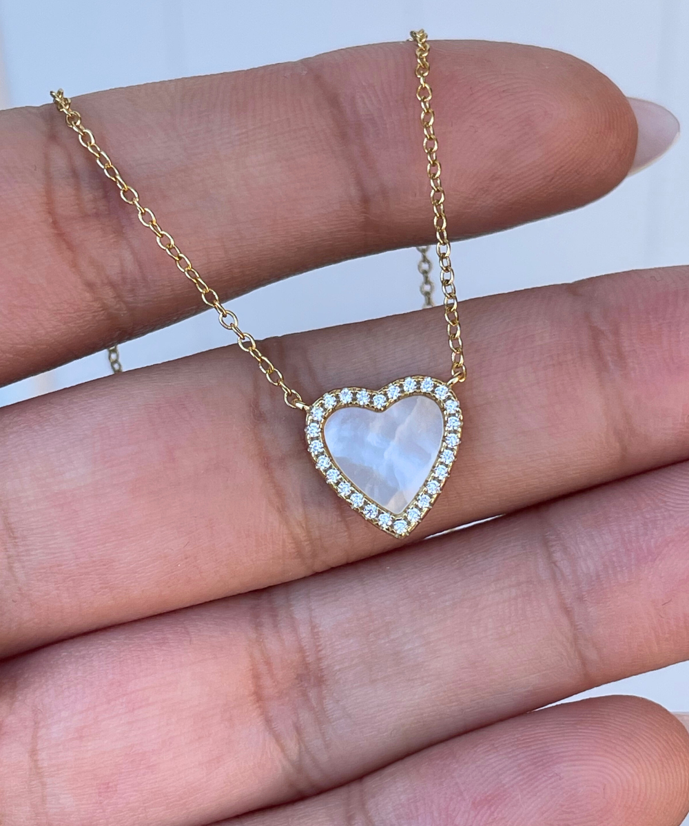 Pozlacený stříbrný náhrdelník Amour Petite - srdíčko